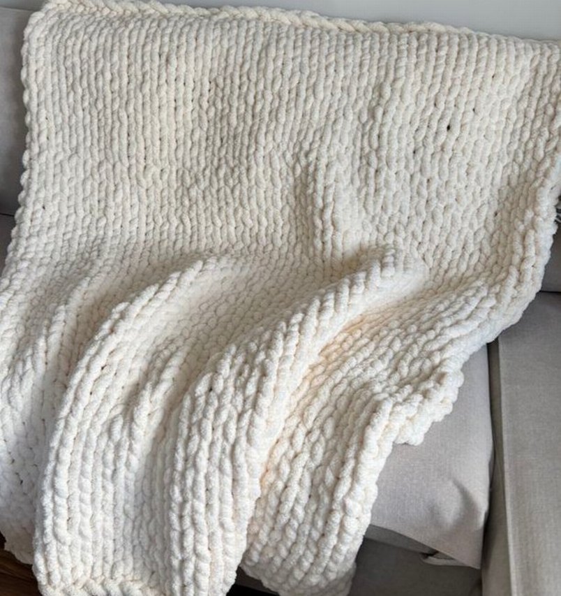 Beyaz Örgü bebek Battaniyesi - Görsel 2