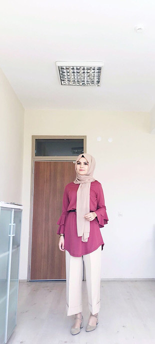 Kolları volanlı Gül kurusu tunik
