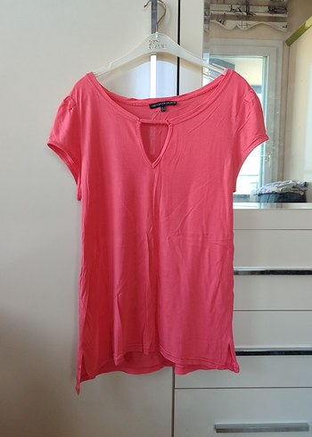 Pembe V Yaka Keten Kadın Tişört