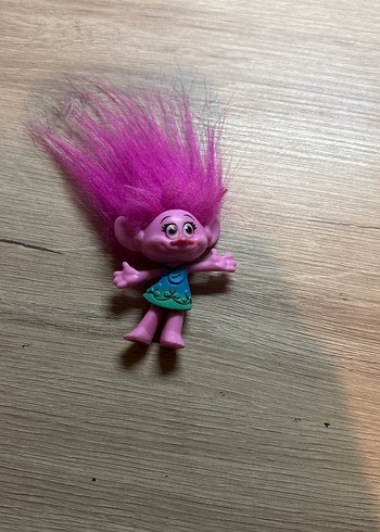 Mor Renkli Troll Figürü