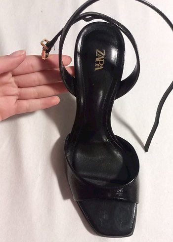 Siyah Yılan Desenli Stiletto Topuklu Kadın Ayakkabı - Görsel 2