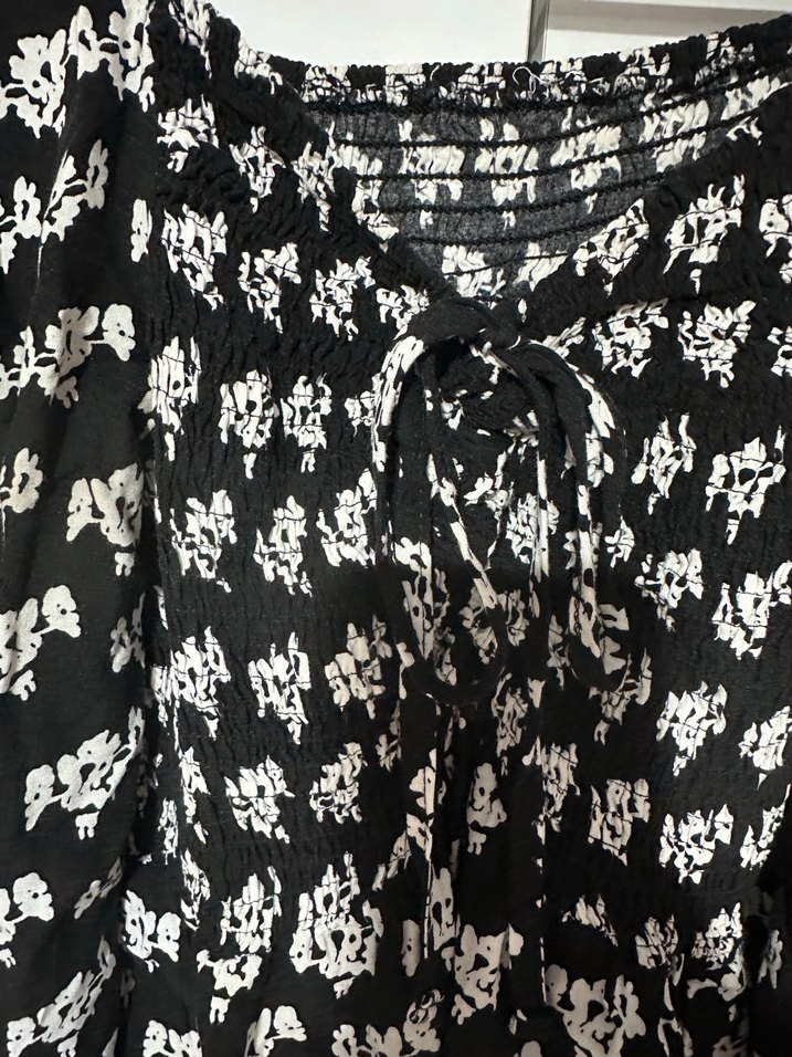 Uzun Kollu Siyah Desenli Bluz - Görsel 2