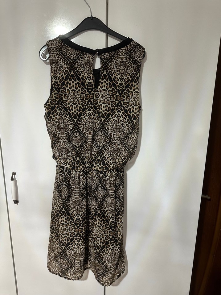 Kahverengi Yılan Desenli Kolsuz Mini Elbise - Görsel 2