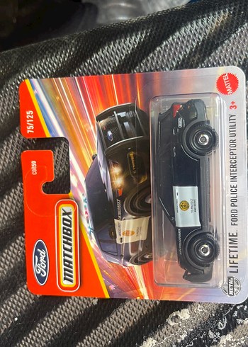 Ford Matchbox Polis Araba Oyuncak Siyah