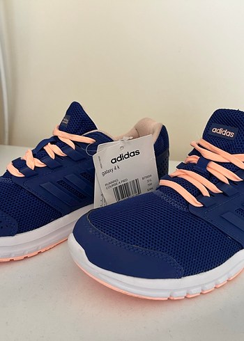 Lacivert Renkli Bağcıklı Adidas Spor Kadın Sneaker - Görsel 5