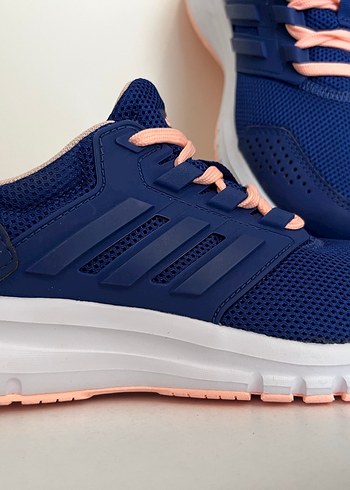 Lacivert Renkli Bağcıklı Adidas Spor Kadın Sneaker