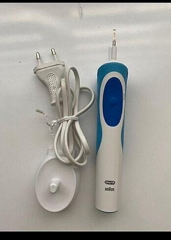 Oral-B Braun Şarjlı Diş Fırçası