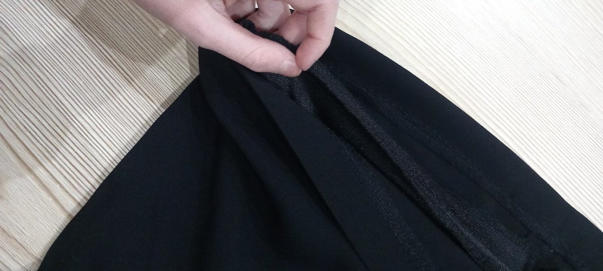 Siyah Midi Triko Elbise - Görsel 4