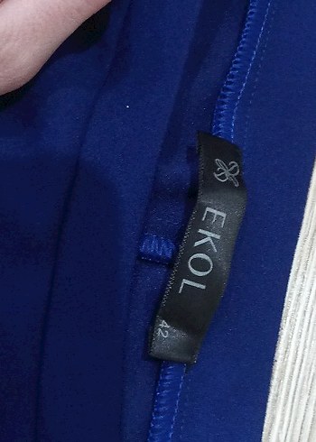 Düğmeli Mavi Kadın Triko Elbise - Görsel 4