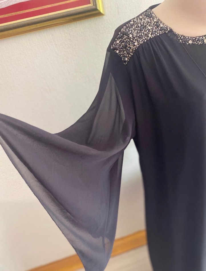 Siyah payet boncuk işlemeli abiye elbise - Görsel 3