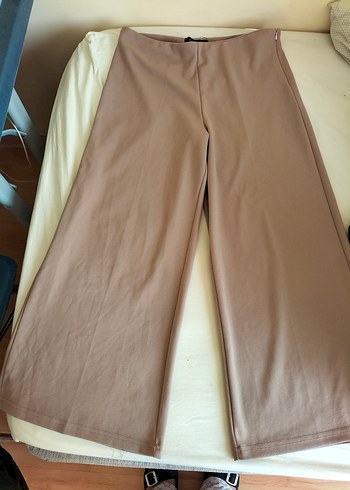 Bej Kadın Midi Bol Kesim Kumaş Pantolon
