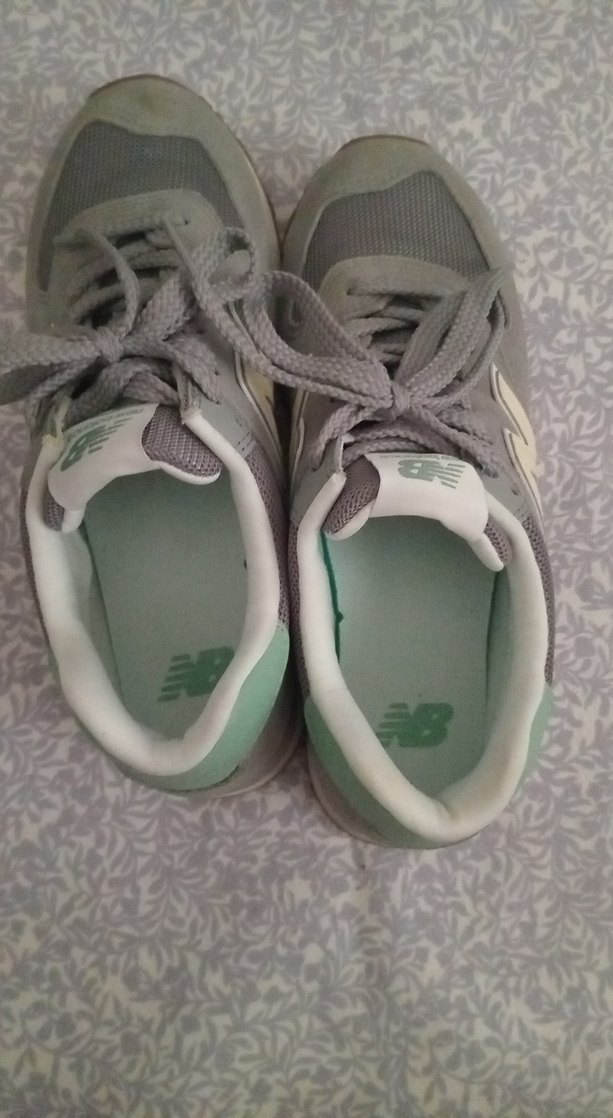 New Balance Gri Kadın Spor Ayakkabı
Az kullanıldı temiz - Görsel 2