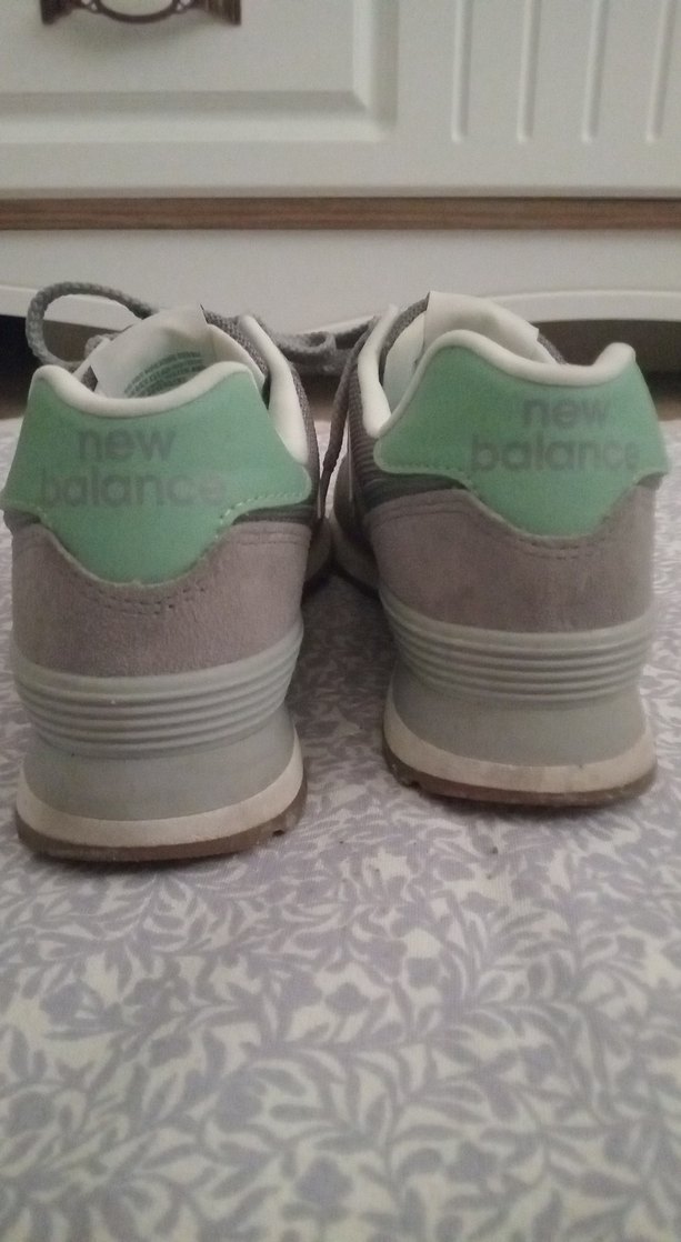 New Balance Gri Kadın Spor Ayakkabı
Az kullanıldı temiz - Görsel 3