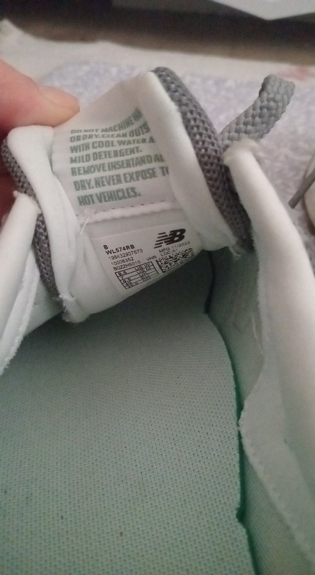 New Balance Gri Kadın Spor Ayakkabı
Az kullanıldı temiz - Görsel 4