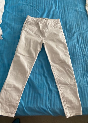 LCW Casual Beyaz Pamuklu Düğmeli Pantolon - Görsel 2