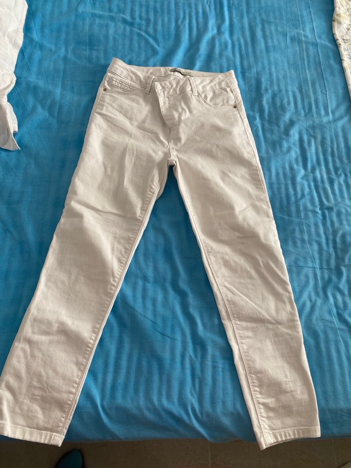 LCW Casual Beyaz Pamuklu Düğmeli Pantolon - Görsel 2