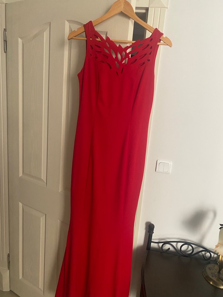Kırmızı V Yakalı Uzun Abiye Elbise - Görsel 3
