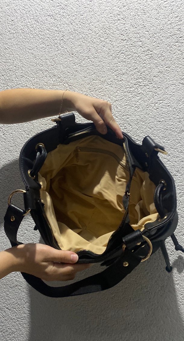 Siyah Deri Tokalı Kadın Kol Omuz el Çantası - Görsel 4