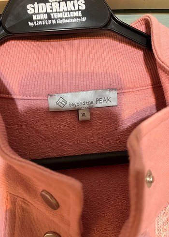 Zara Düğmeli Pembe Kadın Hırka