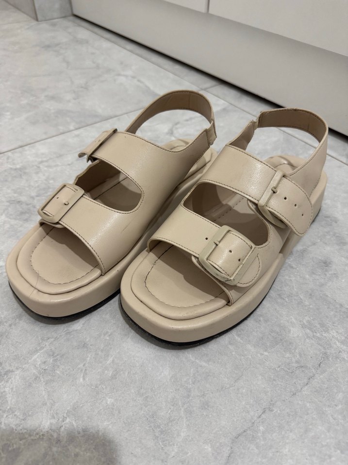 Bej Tokalı Platform Topuklu Kadın Sandalet - Görsel 2