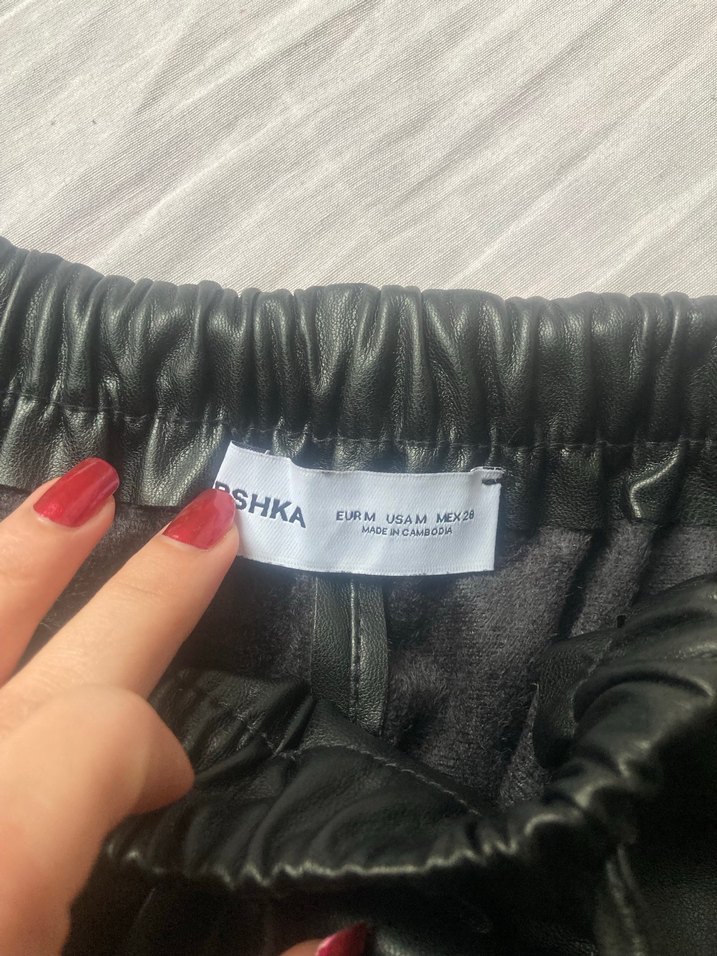 Siyah Deri Kadın Bol Kesim Pantolon - Görsel 4