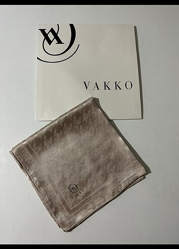 Vakko Eşarp