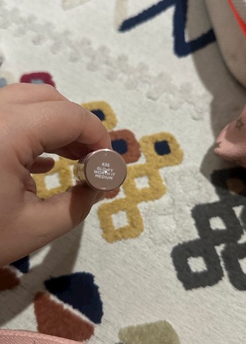  Beden L'Oreal Lumi Le Liquid Blush allık