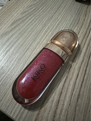 Kiko kiko gloss