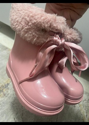 Igor Kız Çocuk Pembe Kürklü Bot