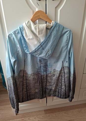 Lcw Yağmurluk Kadın Mavi Baskılı Sokak Stili Ceket - Görsel 2