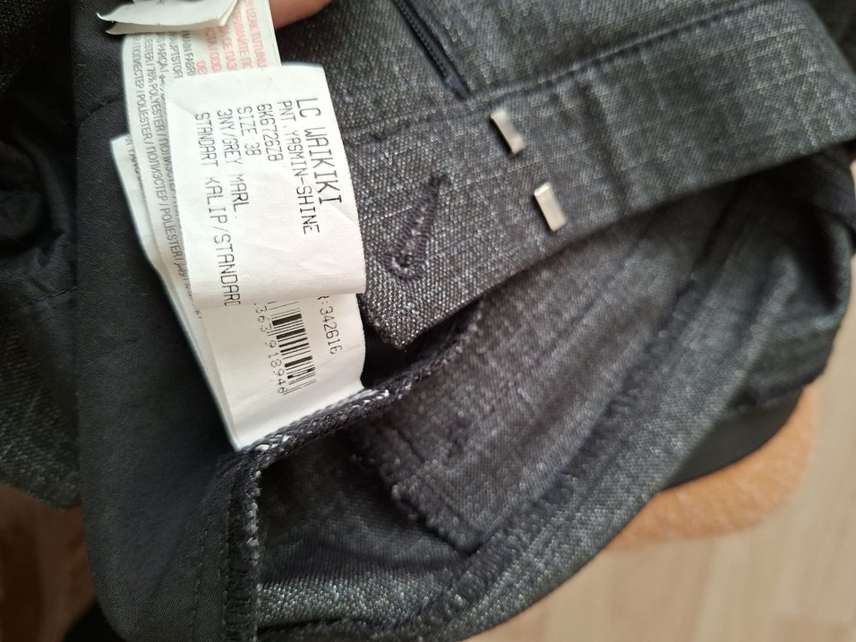 Lcw Gri Kadın Kumaş Pantolon Pilili - Görsel 3