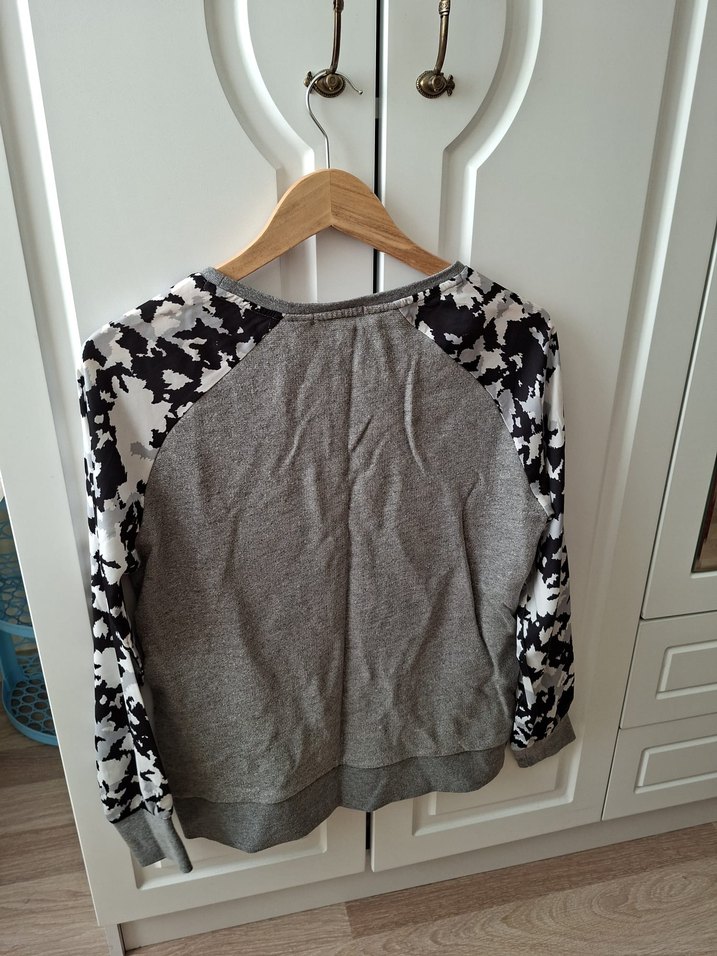 Mavi Marka Kazak - Görsel 3