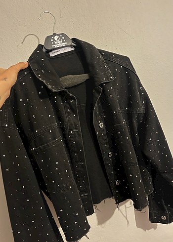 Koton Siyah Baskılı Düğmeli Kadın Denim Ceket