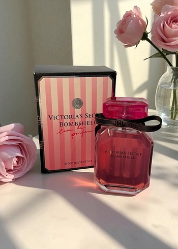 Victoria's Secret Bombshell Kadın Parfümü 100 ml