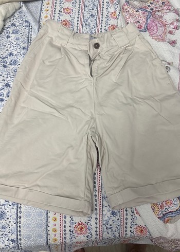 Bej Kadın Bermuda Şort