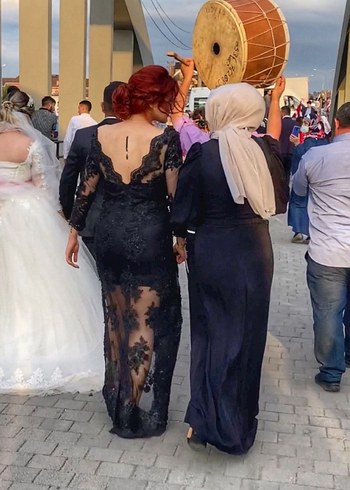 Diğer Dantel Detaylı Taşlı Siyah Uzun Abiye