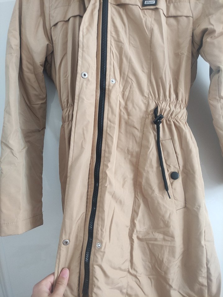 Bej Uzun Kadın Yağmurluk Kemerli - Görsel 2