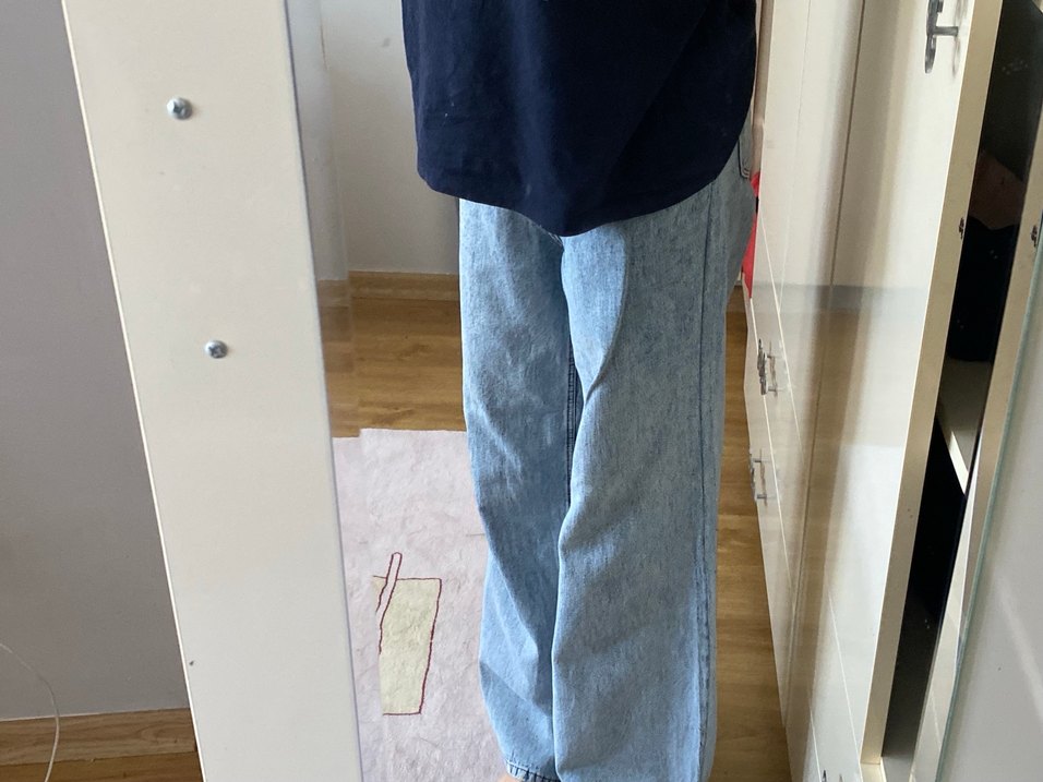 Bol Kesim Kadın Jean - Görsel 3