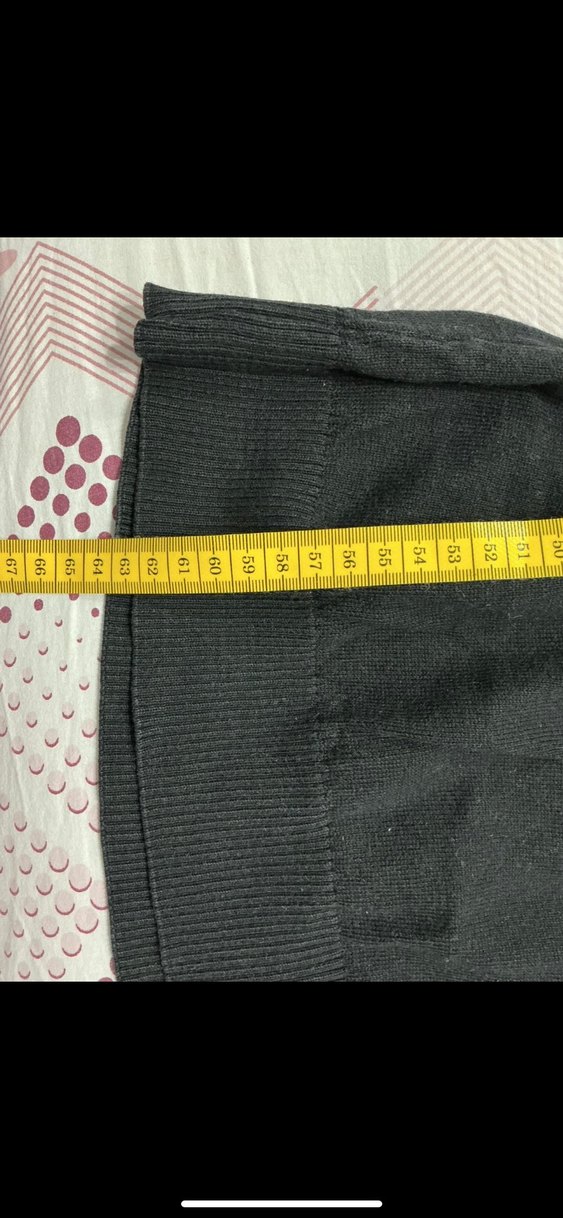 Siyah V Yaka Kazak - Görsel 3