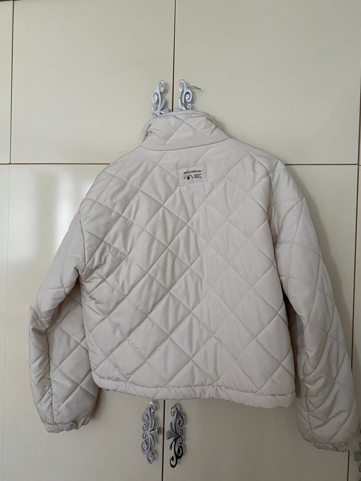 Krem Kadın Mont - Görsel 2