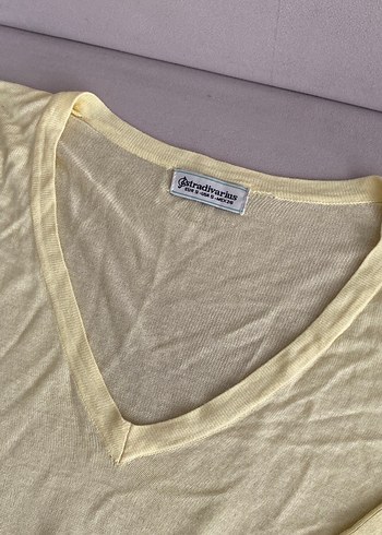 Stradivarius Sarı V Yaka Uzun Kollu