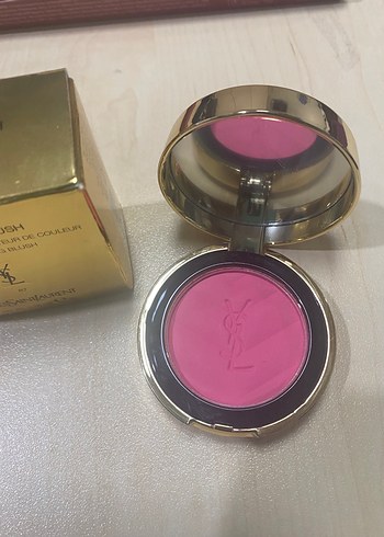 Yves Saint Laurent Allık - Görsel 3