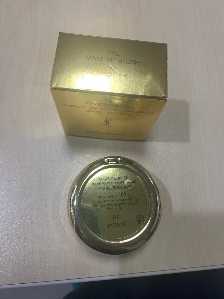 Yves Saint Laurent Allık - Görsel 5