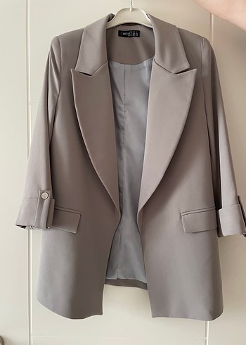 Düğmeli Bej Kadın Blazer Ceket