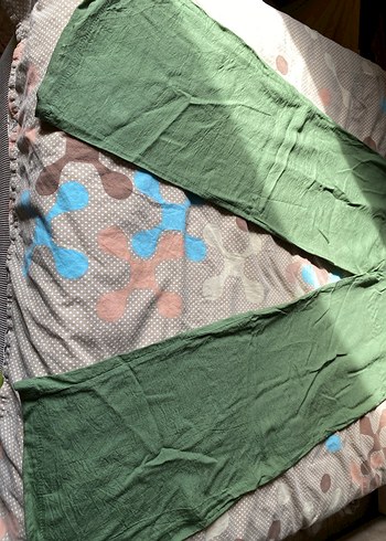 Yeşil Büzgülü Rahat Kesim Keten Pantolon - Görsel 4