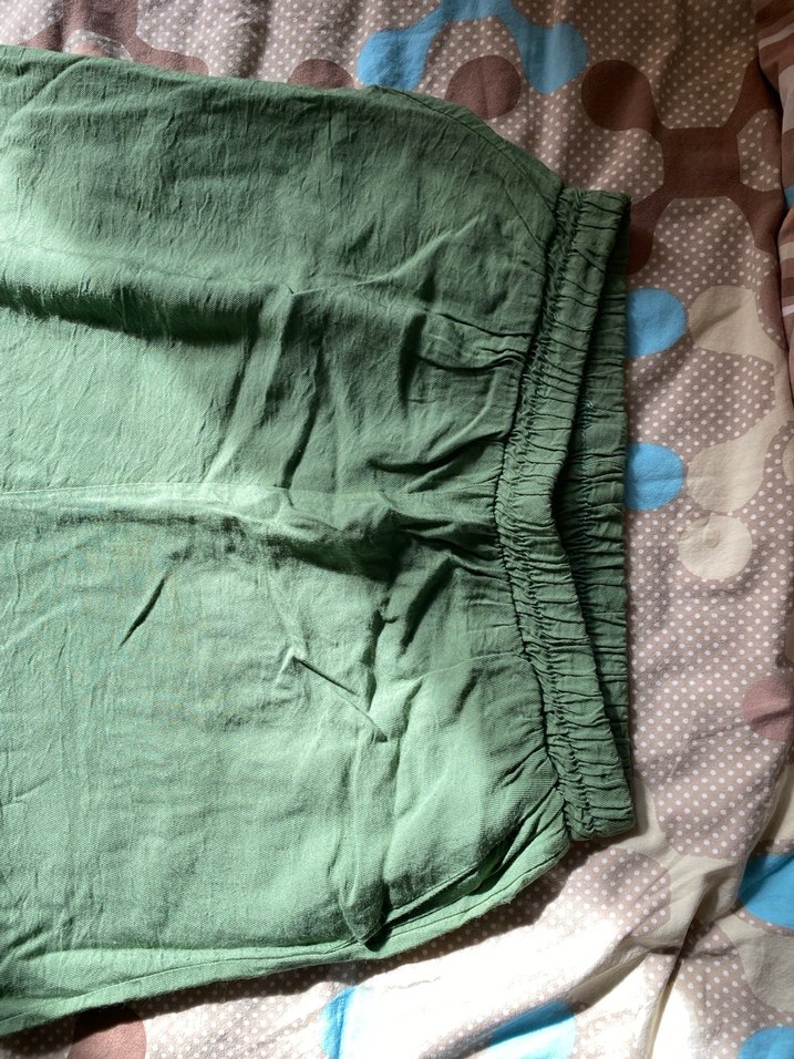 Yeşil Büzgülü Rahat Kesim Keten Pantolon - Görsel 2