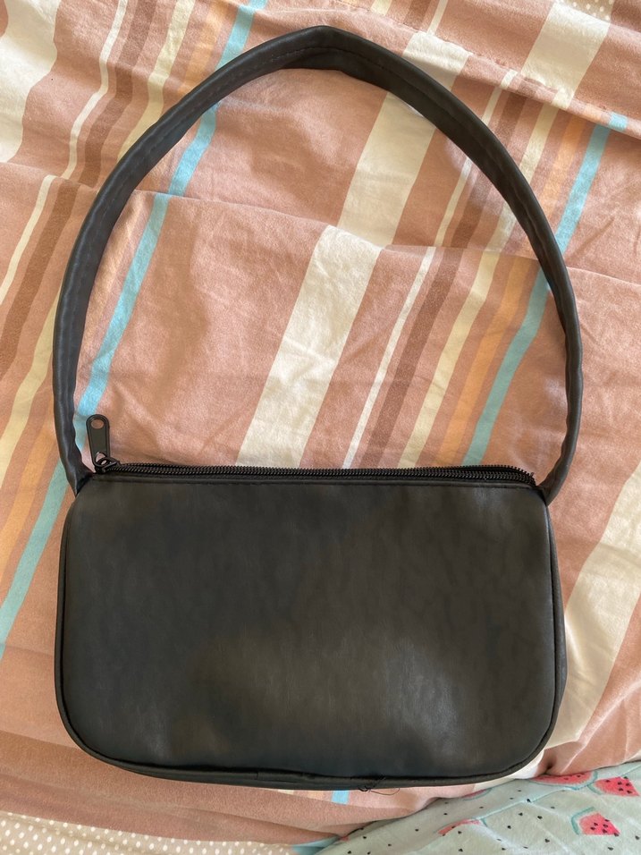 Siyah Deri Kadın Omuz Çantası - Görsel 2