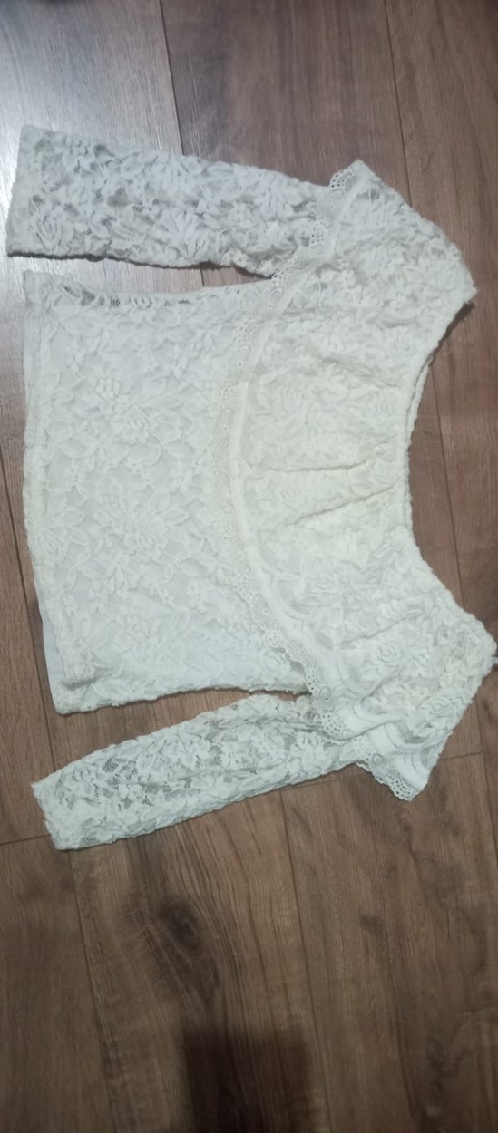 Dantel Detaylı Beyaz Uzun Kollu Bluz - Görsel 2