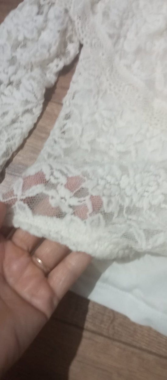 Dantel Detaylı Beyaz Uzun Kollu Bluz - Görsel 5