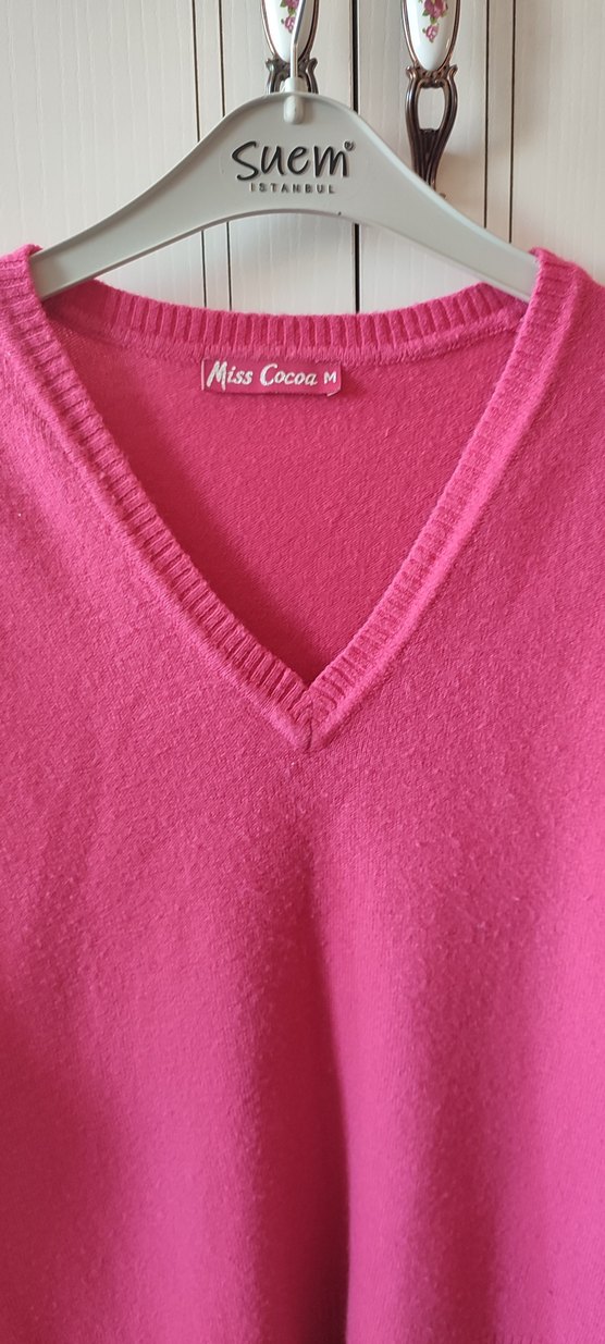 Pembe V Yakalı Kadın Triko - Görsel 2